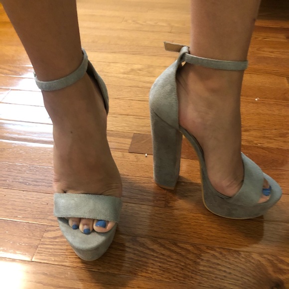 Gray Suede Platform Block Heels - Picture 7 of 7